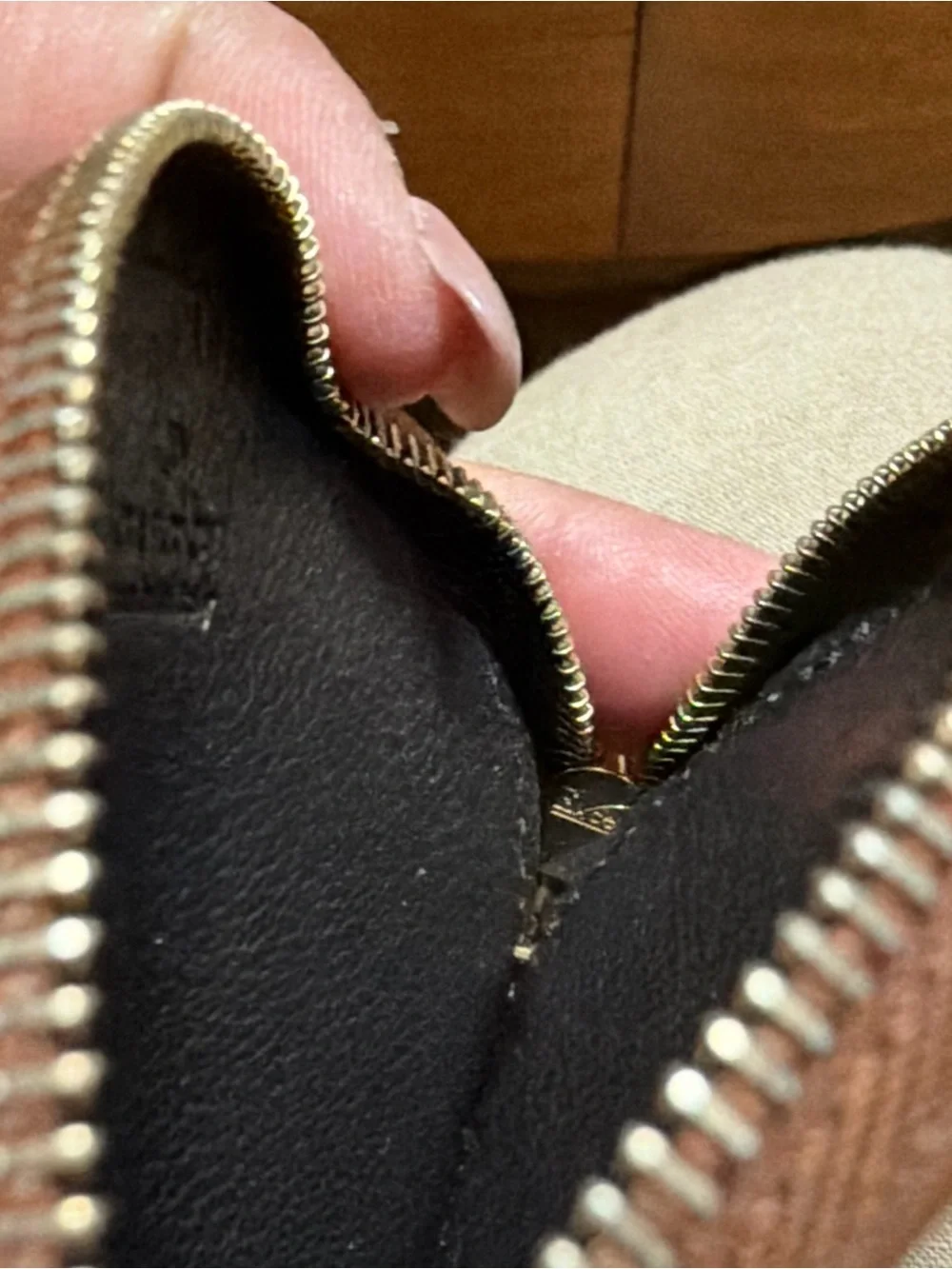 Gucci Beige and Brown Round GG Coin Pouch with Gold-Tone Hardware